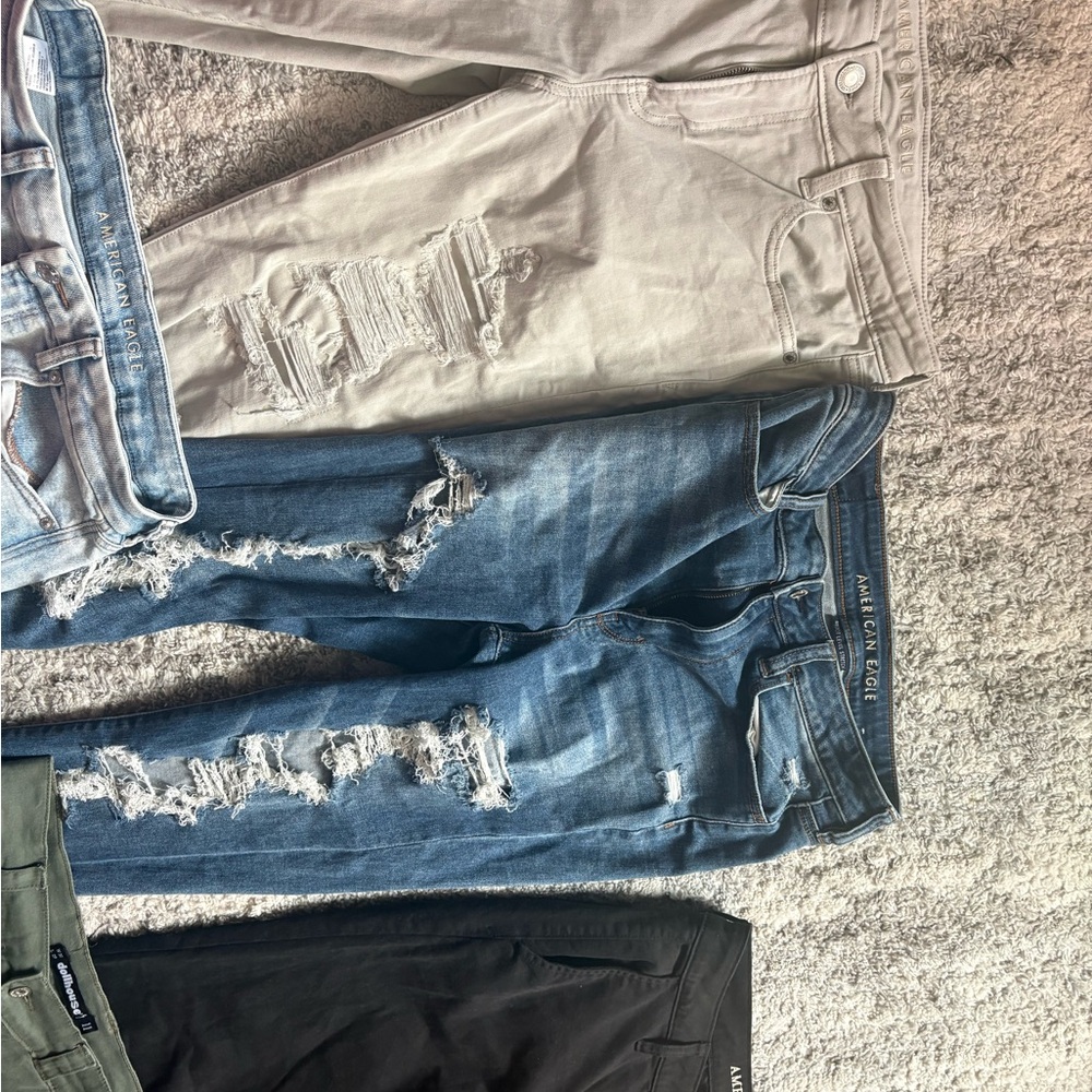 American Eagle Ripped Jeans Collection